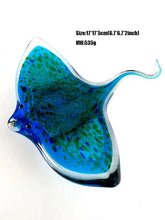 Load image into Gallery viewer, Handblown Glass Manta Ray
